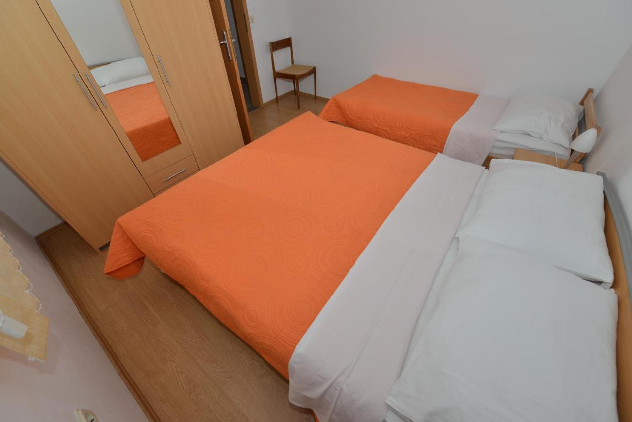 Apartments Blaza Божава Екстер'єр фото
