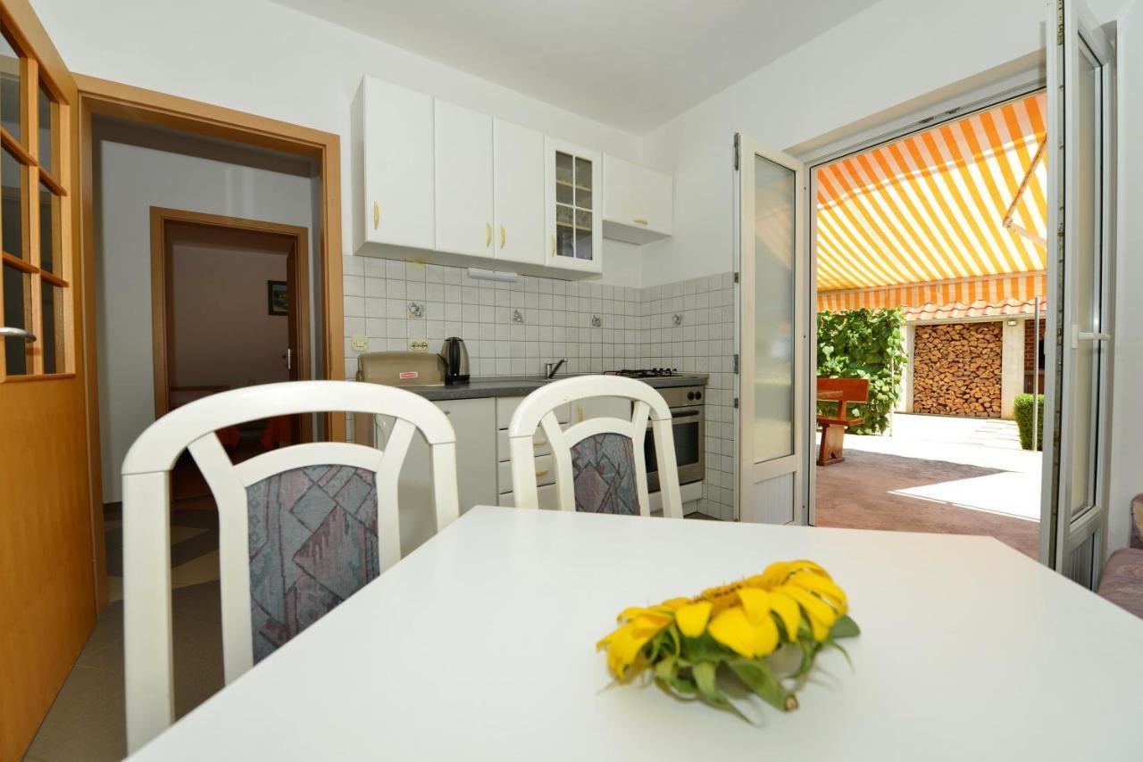 Apartments Blaza Божава Екстер'єр фото