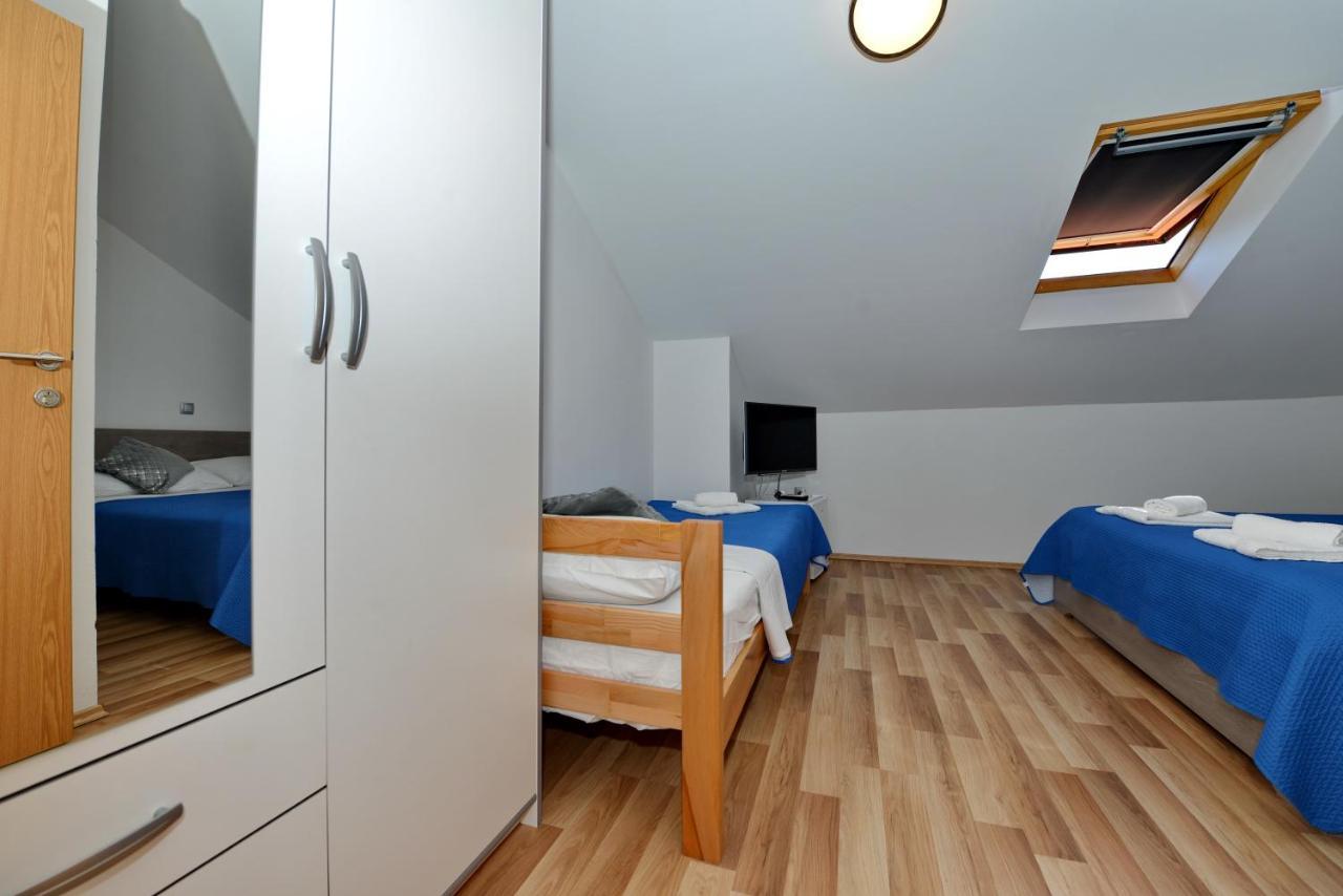 Apartments Blaza Божава Екстер'єр фото