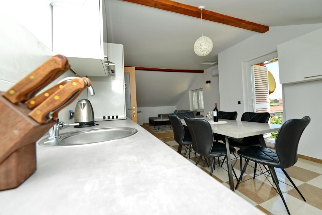 Apartments Blaza Божава Екстер'єр фото